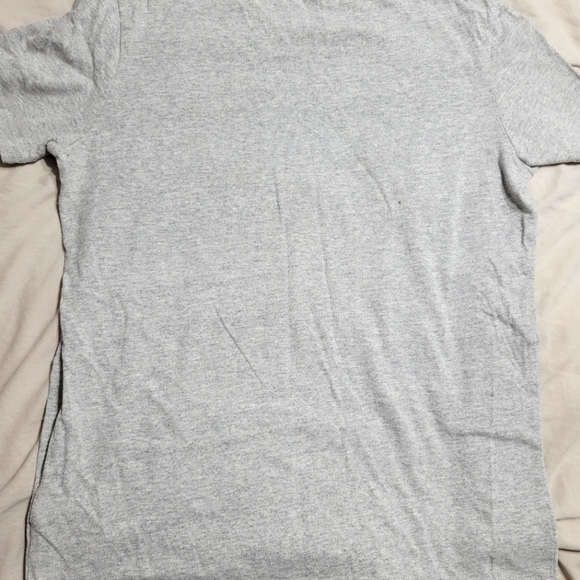 Two Old Navy Childrens T-Shirts - Picture 2 of 6